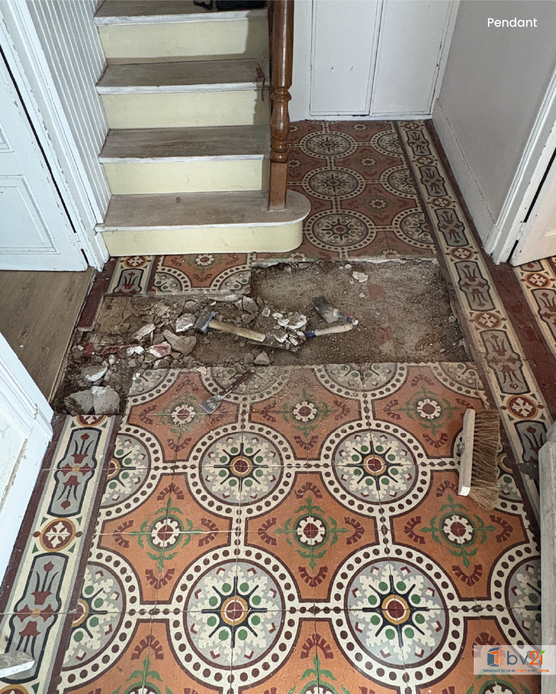Restauration de patrimoine : rénovation partielle d’un sol en carreaux de ciment